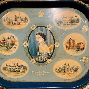 Queen Elizabeth II 1953 Coronation TV Tray Collectible/Souvenir For Sale